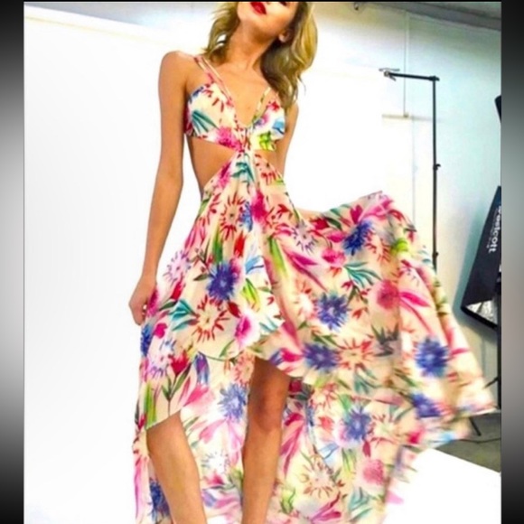 Luxxel Floral Printed High Low Cut Out Sundress - Picture 5 of 9